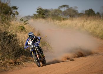 Em dia díficil, Ricardo Martins finaliza no Top 10 e se mantém entre os primeiros no Sertões