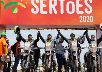 Yamaha é campeã do Sertões 2020 com Ricardo Martins