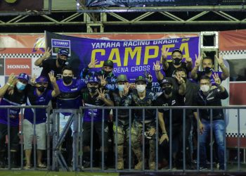 Com Paulo Alberto, Yamaha é Campeã do Arena Cross e conquista a Tríplice Coroa em 2020