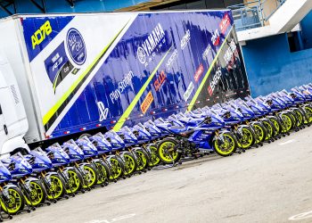 Yamalube R3 bLU cRU Cup - LZ Fotos