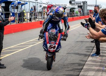 Yamaha no comando no Mundial de Superbike, no AMA Motocross e no Brasileiro de Rally – Giro Azul 019