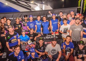 Maior programa de incentivo ao motociclismo brasileiro, bLU cRU renova ações na temporada 2021