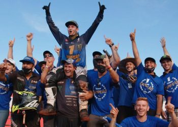 É CAMPEÃO! É CAMPEÃO! Yamaha é a grande campeã do Brasileiro de Motocross 2021, com Fábio Santos, na MX1