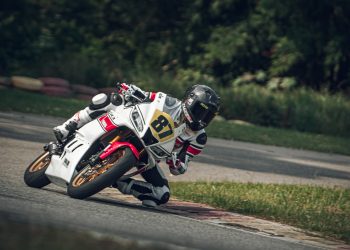 Brasileiros iniciam testes de pré-temporada do WorldSBK na Espanha