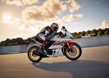 Yamaha YZF-R3 World GP 60th Anniversary Edition chega ao Brasil