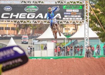 Carlos Campano e Marcello Leodorico vencem em Interlagos pelo Brasileiro de Motocross