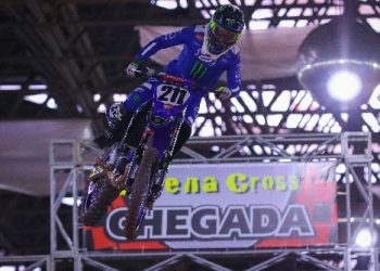 Paulo Alberto é vice-campeão do Arena Cross 2022