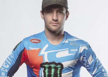 Fábio Santos passa por cirurgia em preparação para temporada 2023