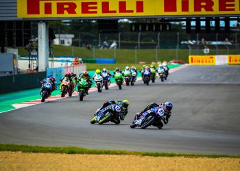Brasileiros conquistam pontos importantes e sobem na classificação do WSBK na França