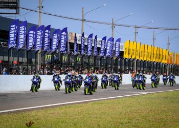 Curvelo, em MG, recebe quarta etapa da Yamalube R3 bLU cRU Cup South America