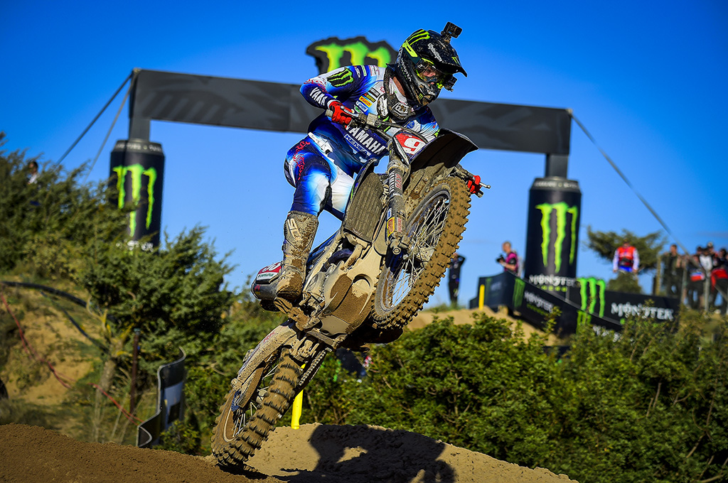 Jago Geerts vence mais uma e amplia vantagem na liderança da MX2 no Mundial de  Motocross - Yamaha Racing Brasil