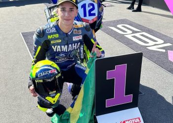 Turquinho Jr. bate recorde no Mundial de SuperBike em Barcelona