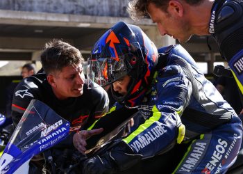 Yamaha R15 bLU cRU Latin America promove segunda pré-seletiva de pilotos