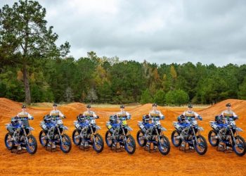 Monster Energy Yamaha Star Racing preparada para o AMA Supercross 2025