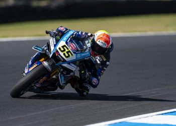 Andrea Locatelli pronto para buscar a vitória na abertura do Mundial de Superbike 2025