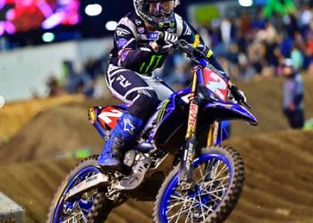 Pilotos da Yamaha mantêm liderança no AMA Supercross 2025