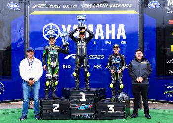 Yan Garcia vence a primeira etapa do Yamaha R15 BLU CRU América Latina 2025