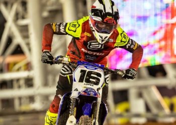 Yamaha se destaca no primeiro dia do Arena Cross Brasil 2025 em Interlagos