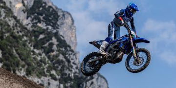 Bernardo Tibúrcio supera adversidades e segue no Top8 do Europeu de Motocross