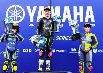 Miguel Garcia é o primeiro vencedor do Yamaha R15 BLU CRU América Latina